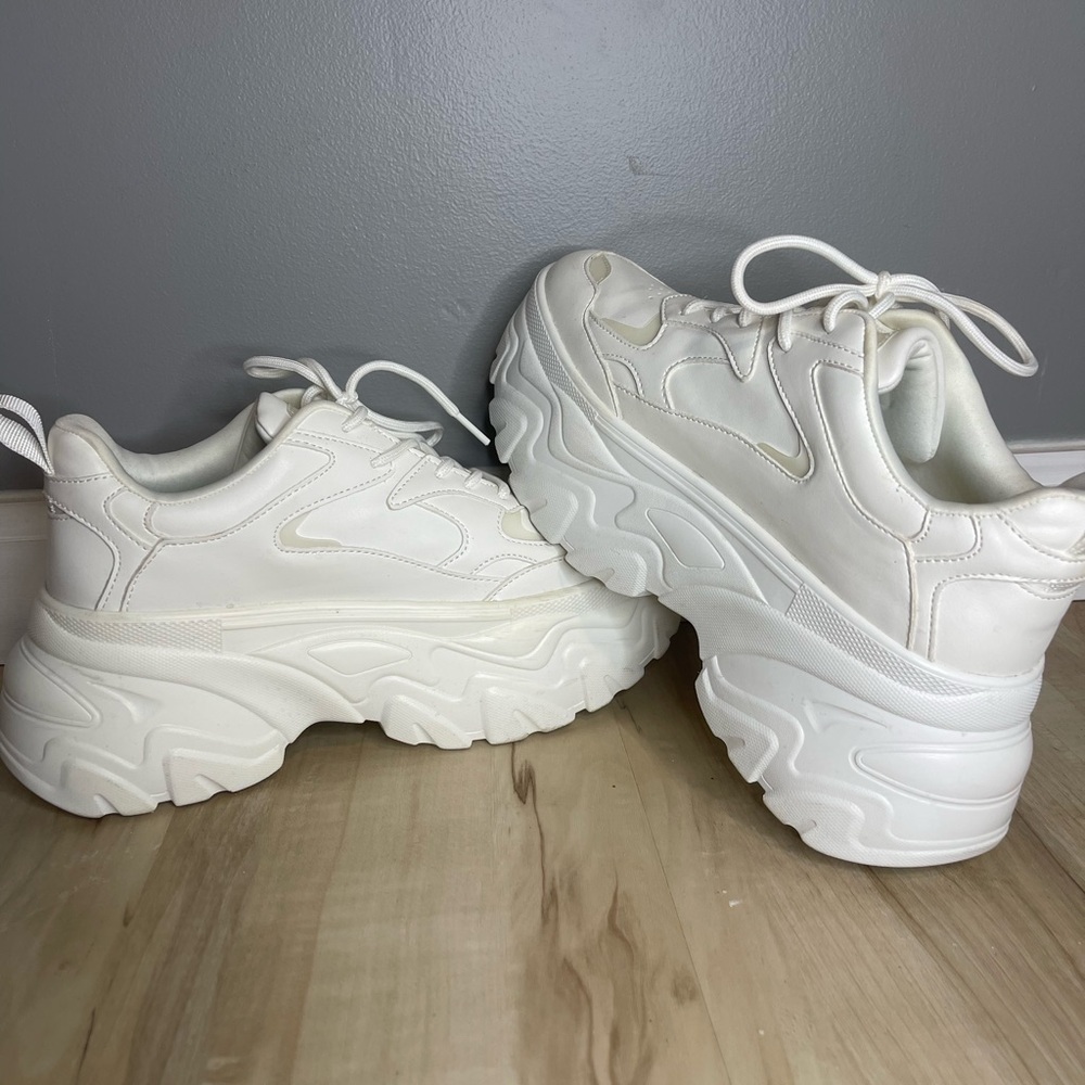 White Chunky Sneaker